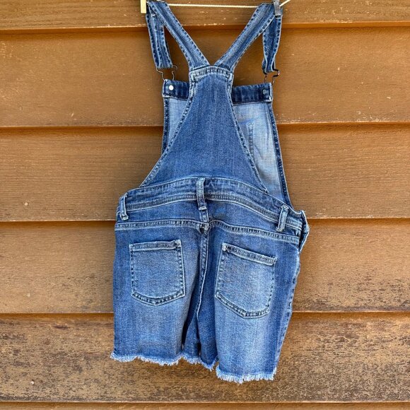 Cat & Jack Girls Sequin Super Stretch Denim Overall Shorts Size L 10/12 - Picture 3 of 11